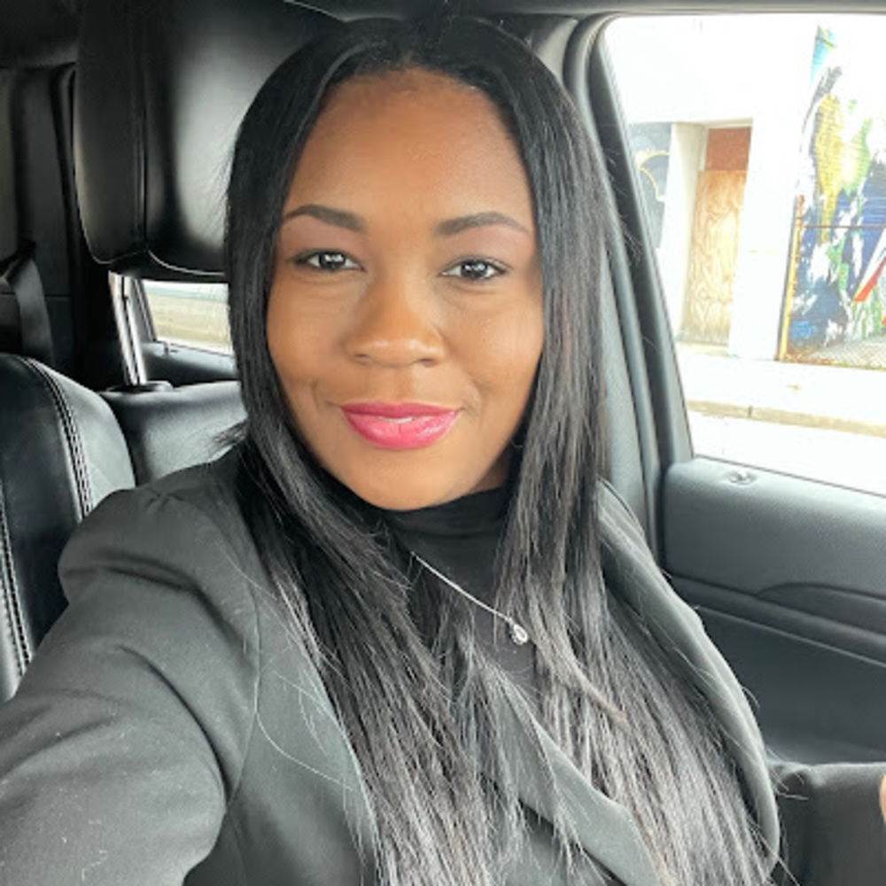 Meet your Posher, Tamica